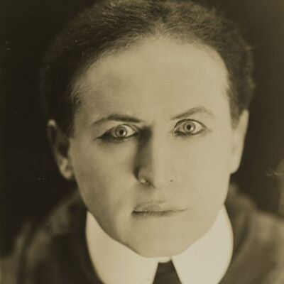 Tim Carvell’s History’s Notable Persons Reconsidered: Harry Houdini